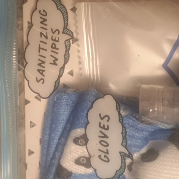 Kids Essentials Travel Kit with Panda Design Hand Sanitizer Gloves Mask Wipes - Picture 6 of 6